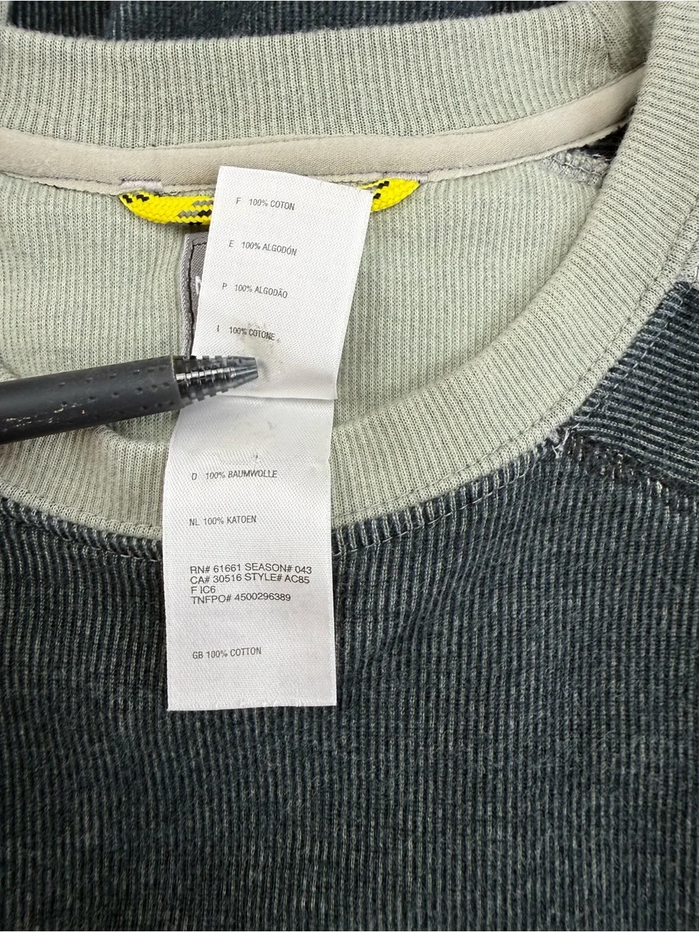 The North Face Men's Sm Vintage Crew Sweatshirt - Dark Gray Denim Bue & Lt Gray